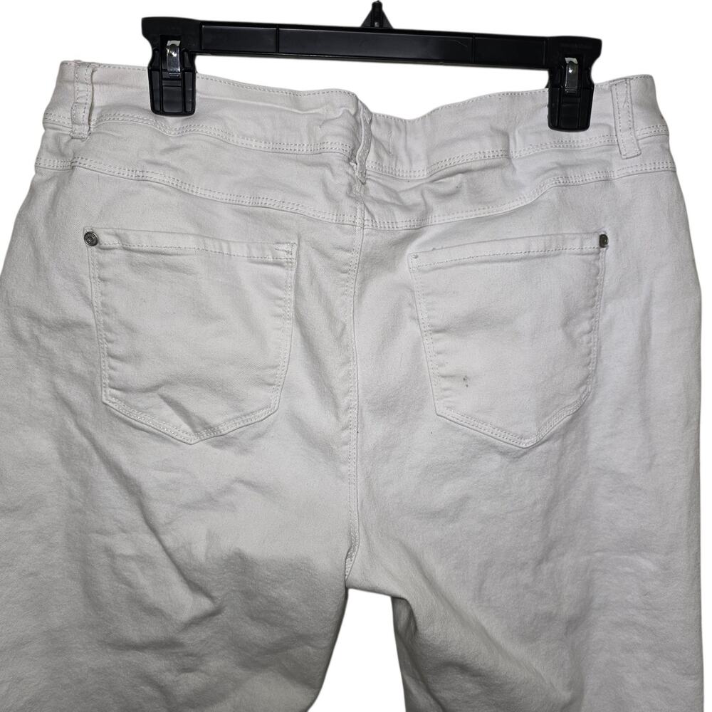 Women's Est. 1946 Denim White Midrise Crop Distressed Hem Jeans - 16 Classic - Picture 6 of 11
